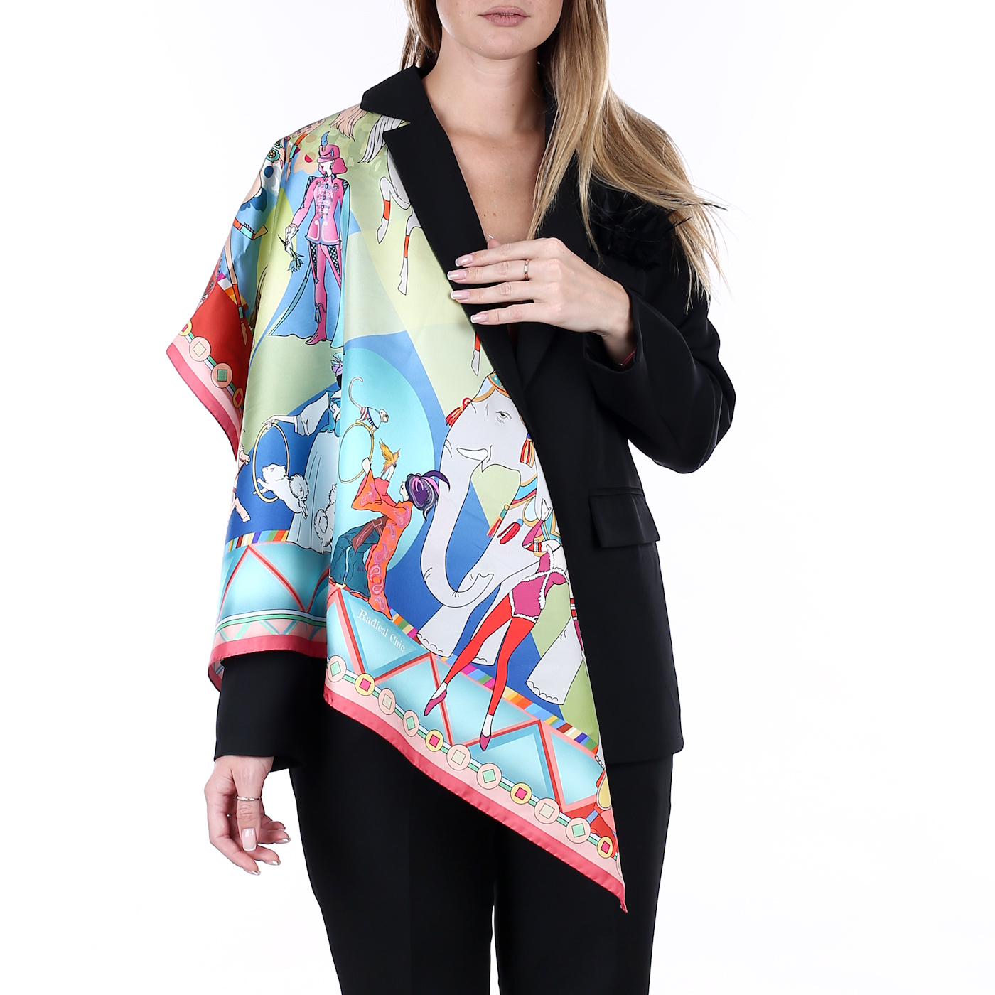 Платок с цирковой тематикой Radical Chic Parade allez