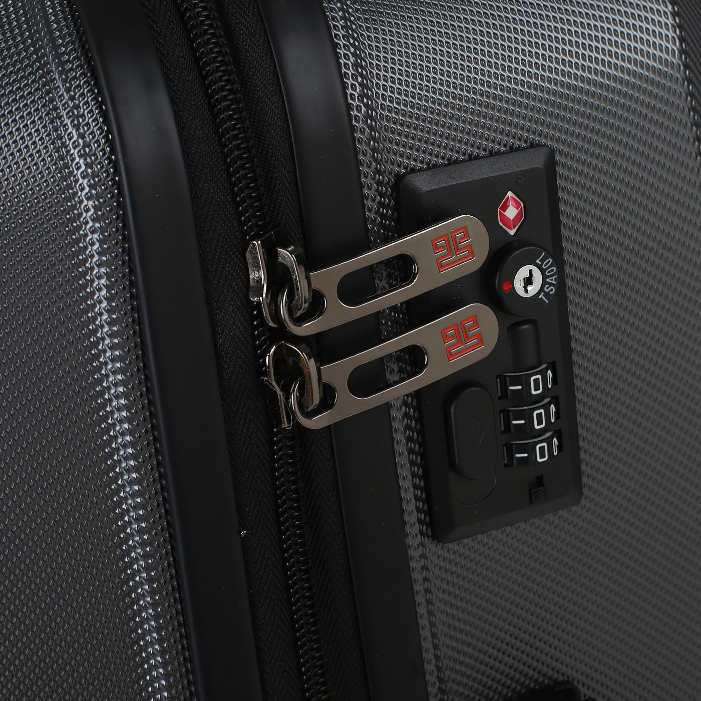 Чемодан средний M из поликарбоната с кодовым замком Eberhart Drive