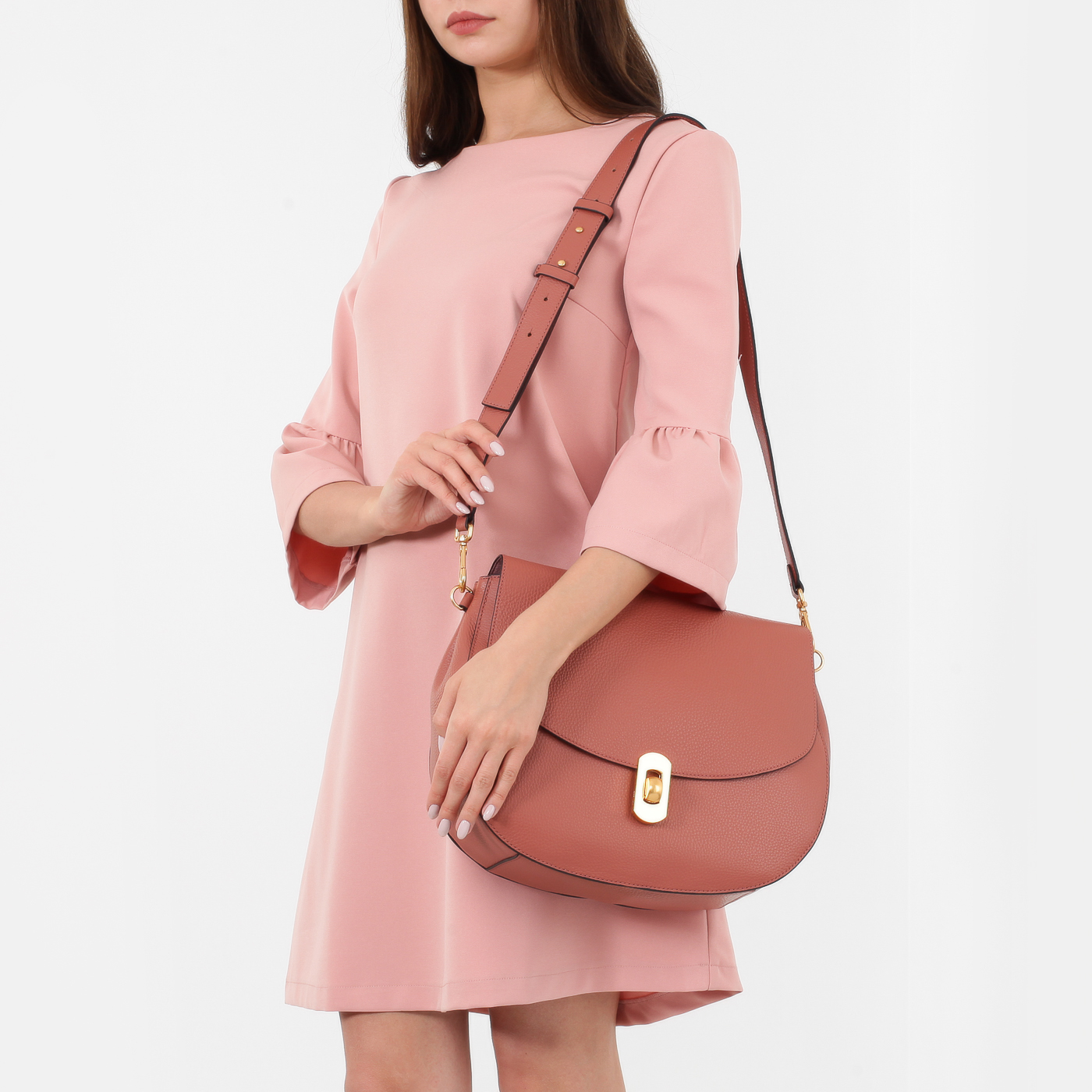 Кожаная сумка-седло Coccinelle Zaniah