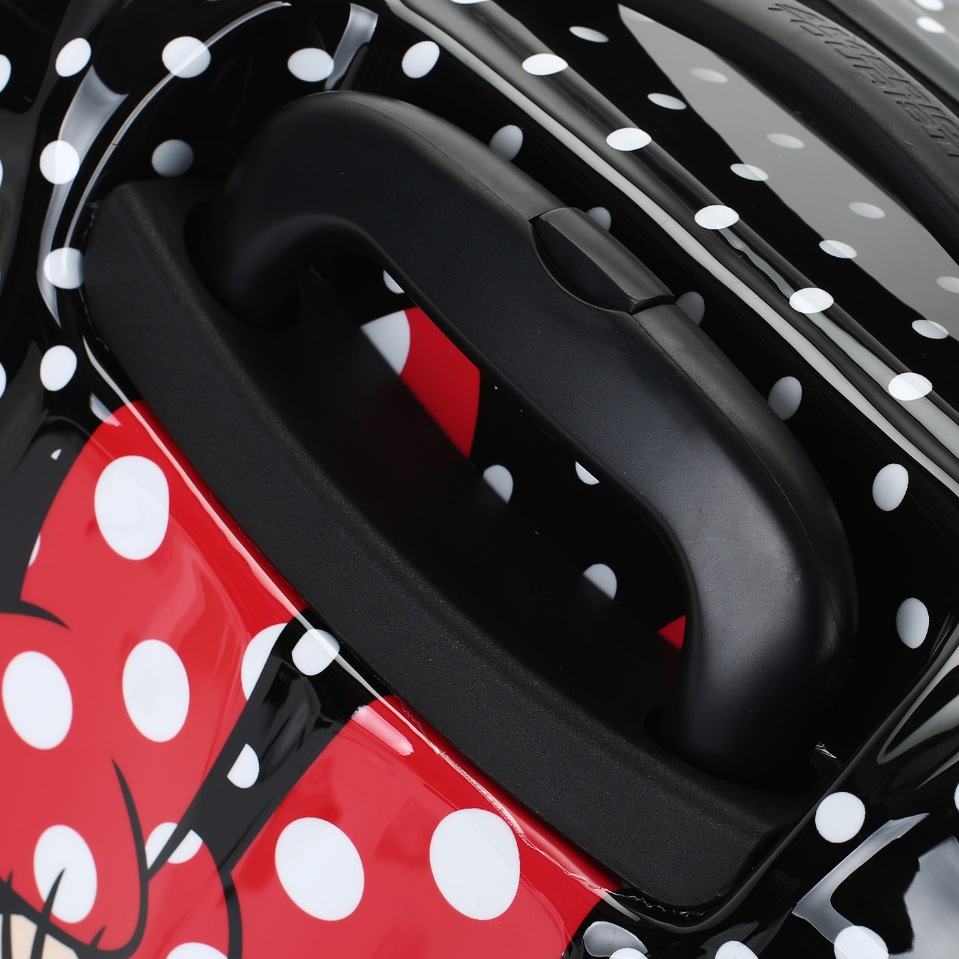 Чемодан American Tourister Disney Legends
