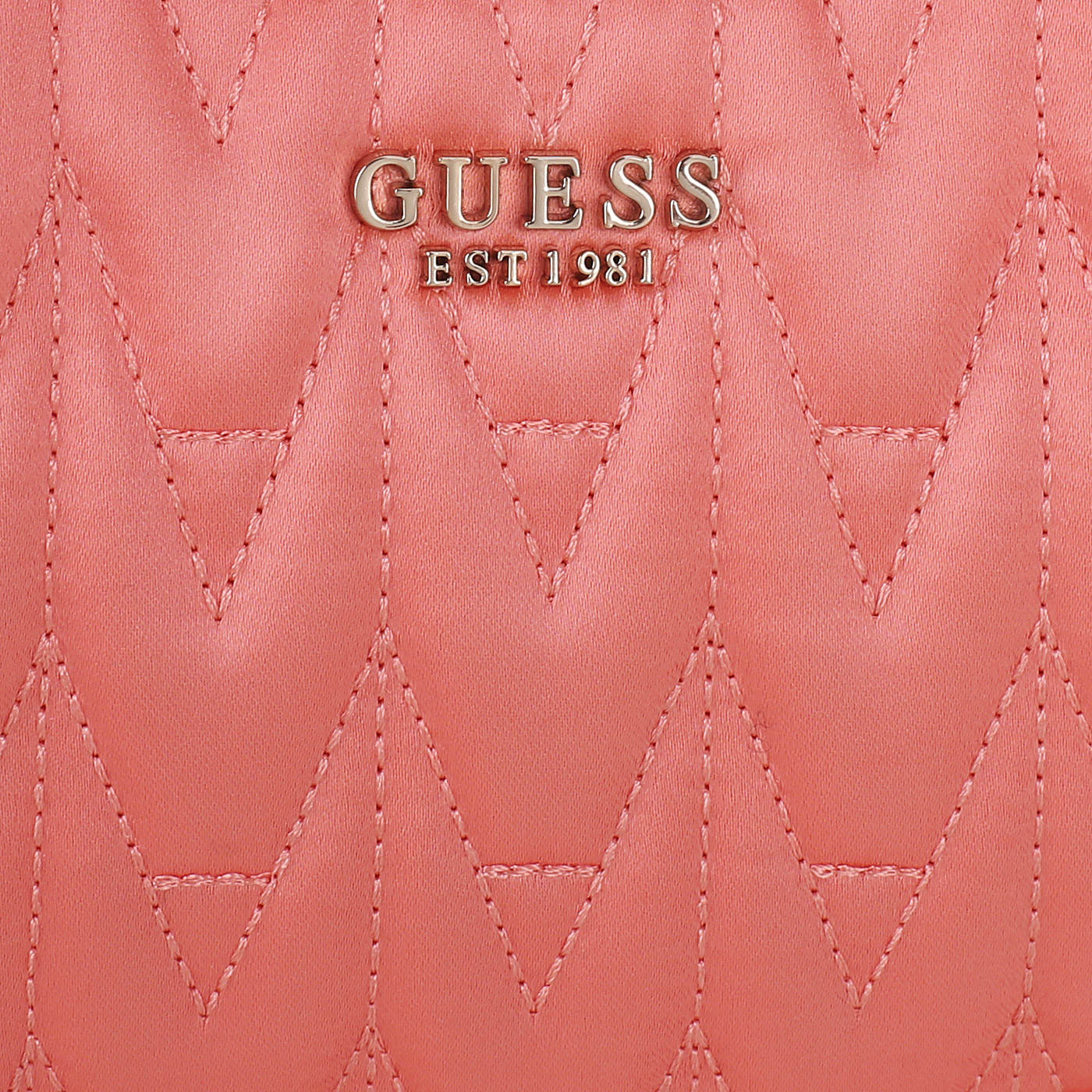 Текстильная сумка с цепочкой Guess Giully