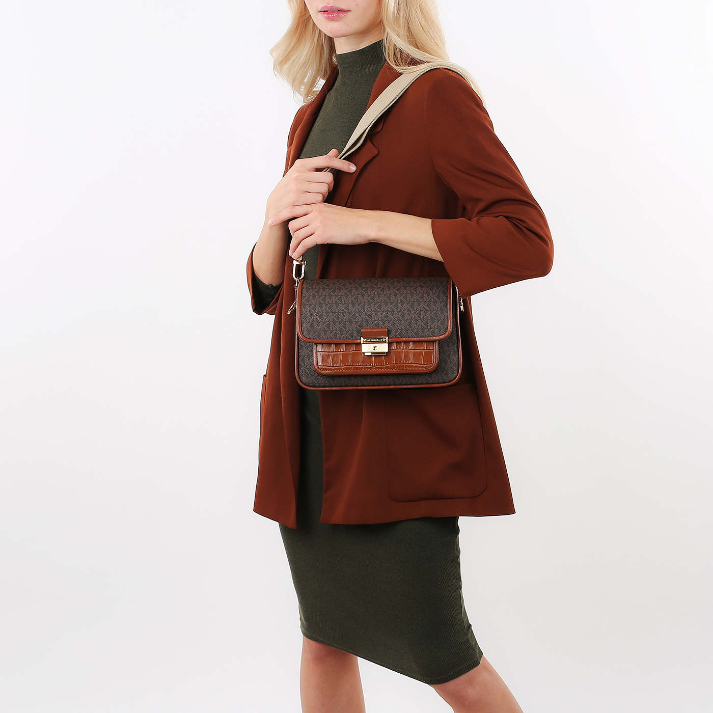 Сумка из комбинированной кожи Michael Kors Bradshaw