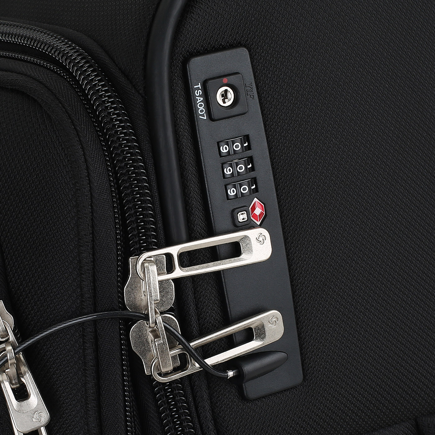 Чемодан средний M  Samsonite Respark