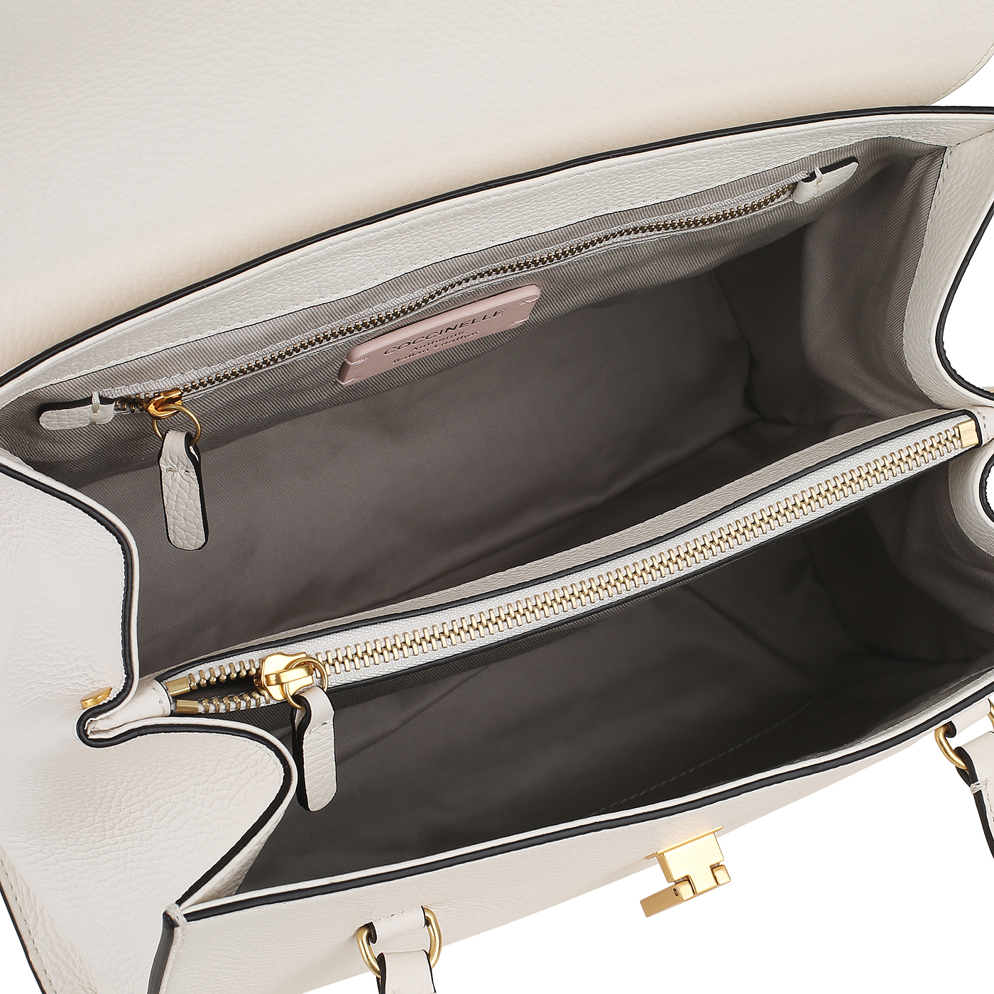 Кожаная сумка Coccinelle Beat Soft