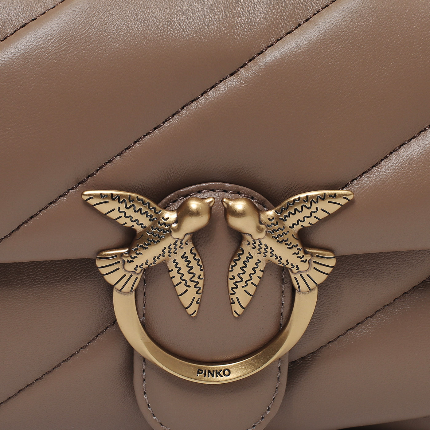 Сумка через плечо с цепочкой Pinko Love Puff