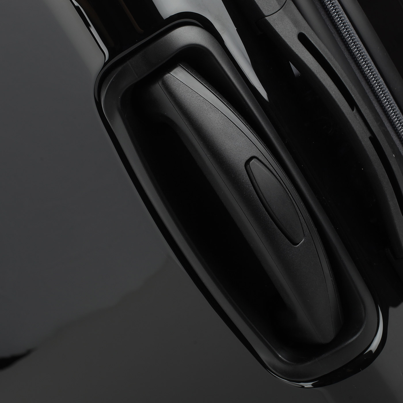 Чемодан 4х-колесный Samsonite Star Wars Ultimate