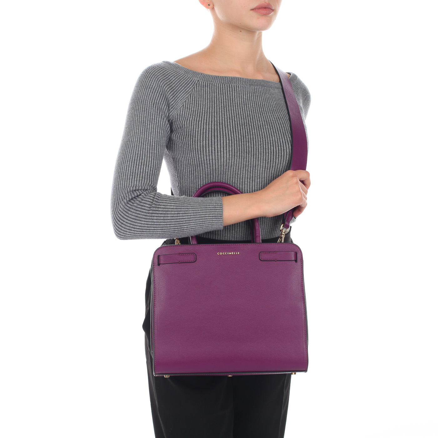 Кожаная сумка со съемным ремешком Coccinelle Clelia