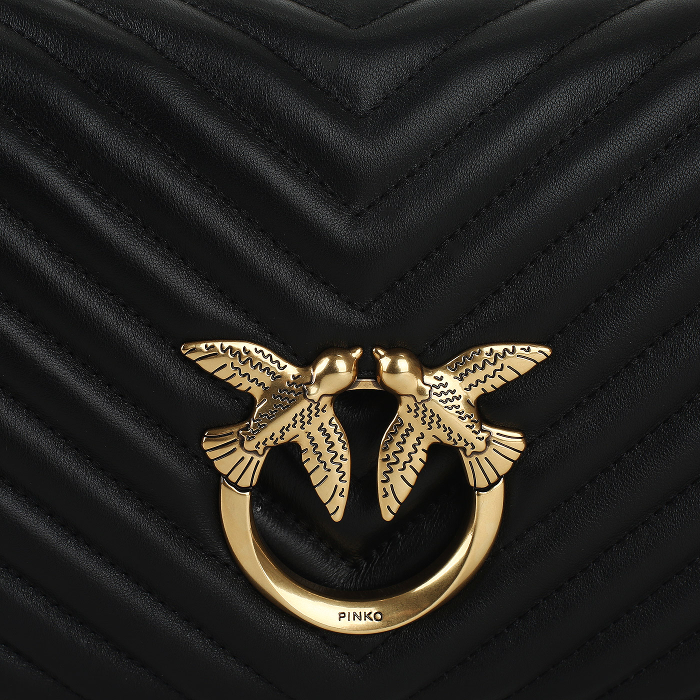 Сумка через плечо с цепочкой Pinko Chevron