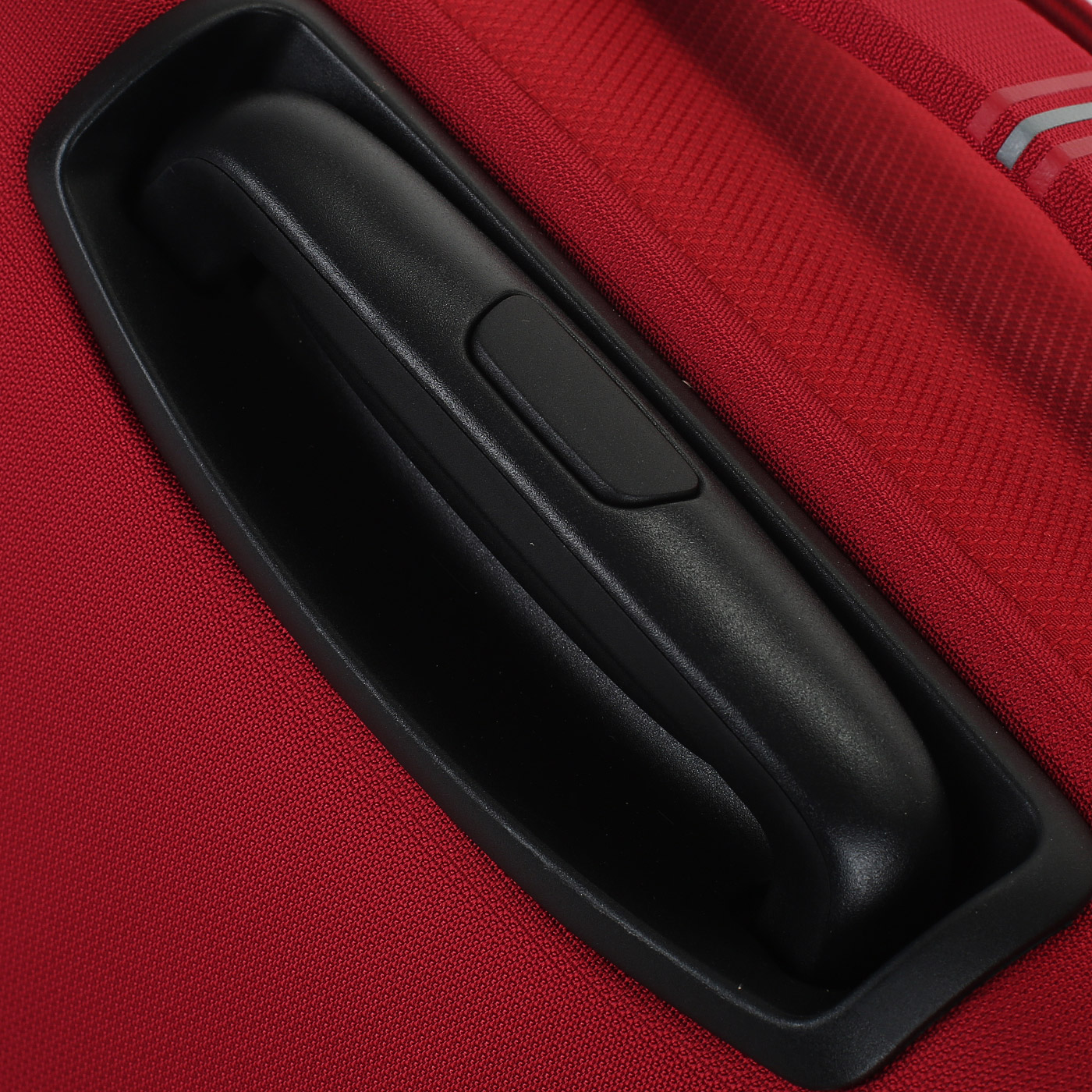 Чемодан средний M тканевый с кодовым замком American Tourister Crosstrack