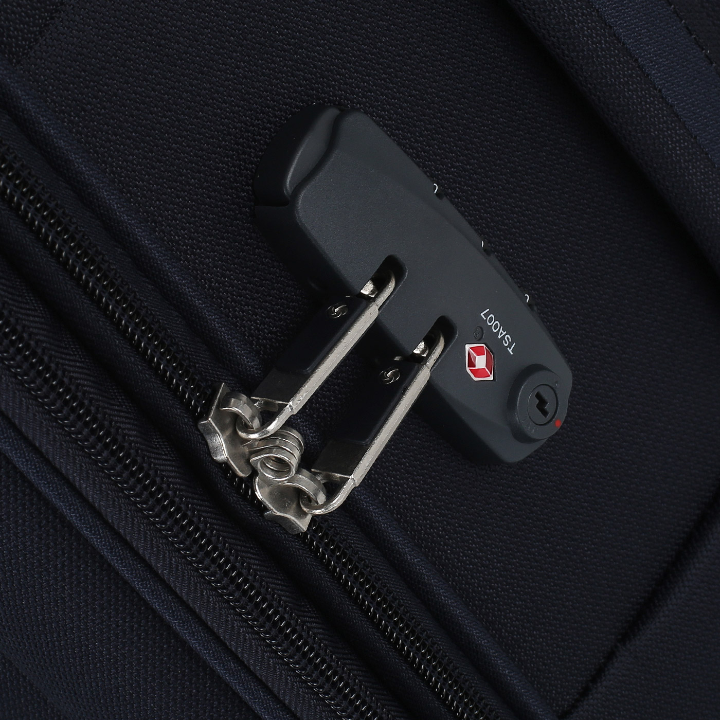 Чемодан средний M тканевый с кодовым замком Samsonite Citybeat