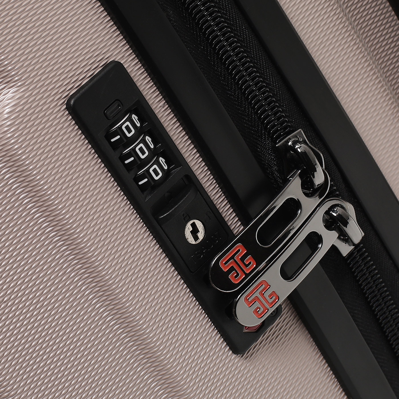 Чемодан средний M из поликарбоната Eberhart Spectrum