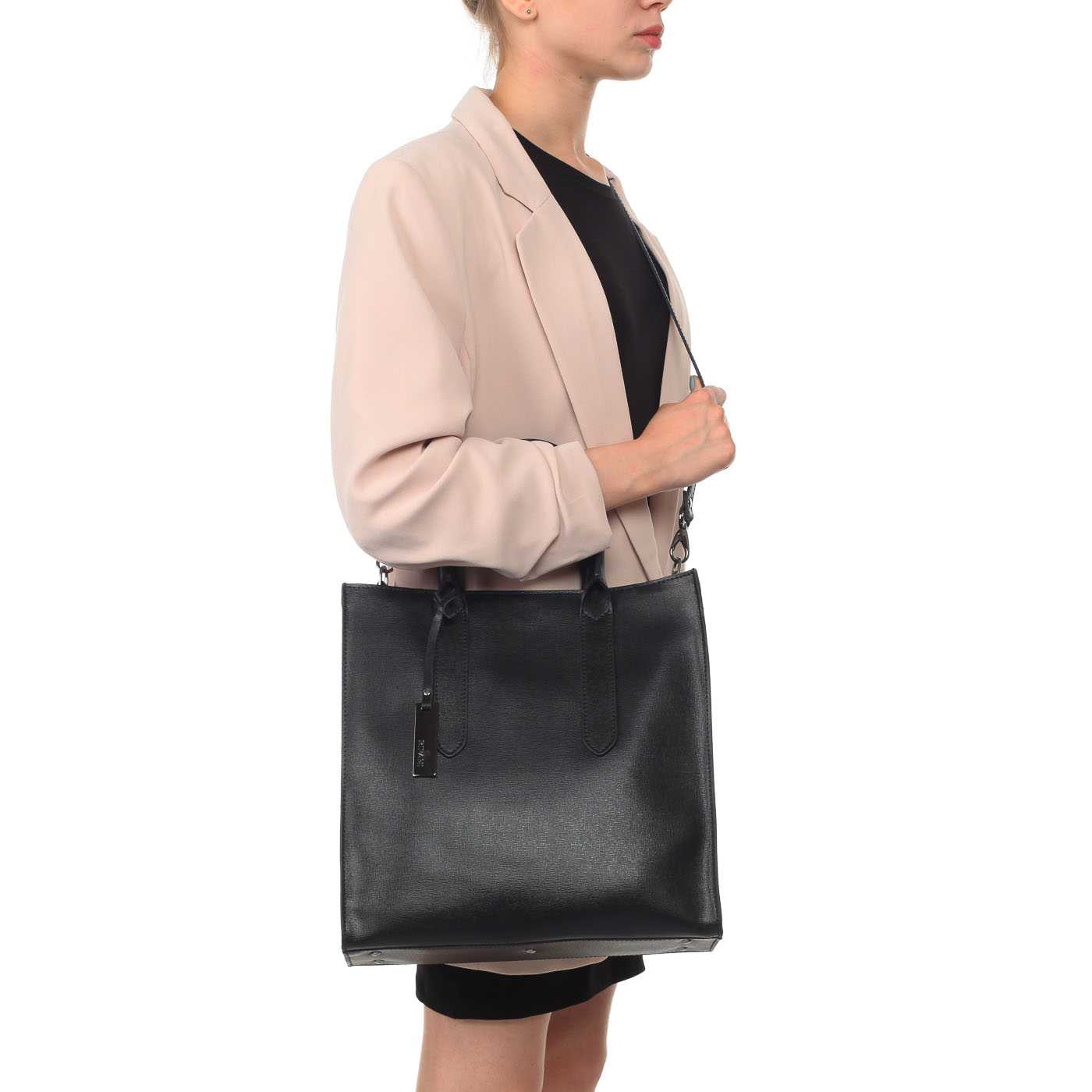 Женская сумка из черной сафьяновой кожи квадратной формы Ripani Cannella