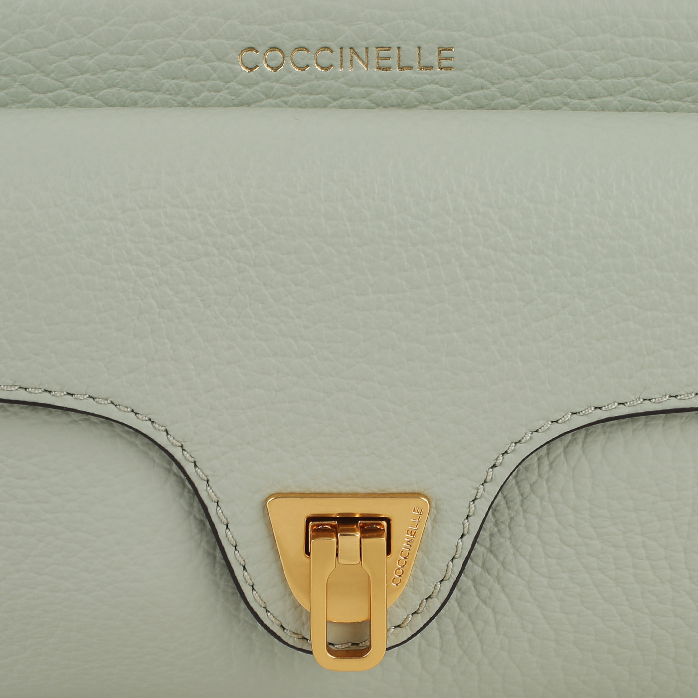 Сумка через плечо Coccinelle Beat Soft