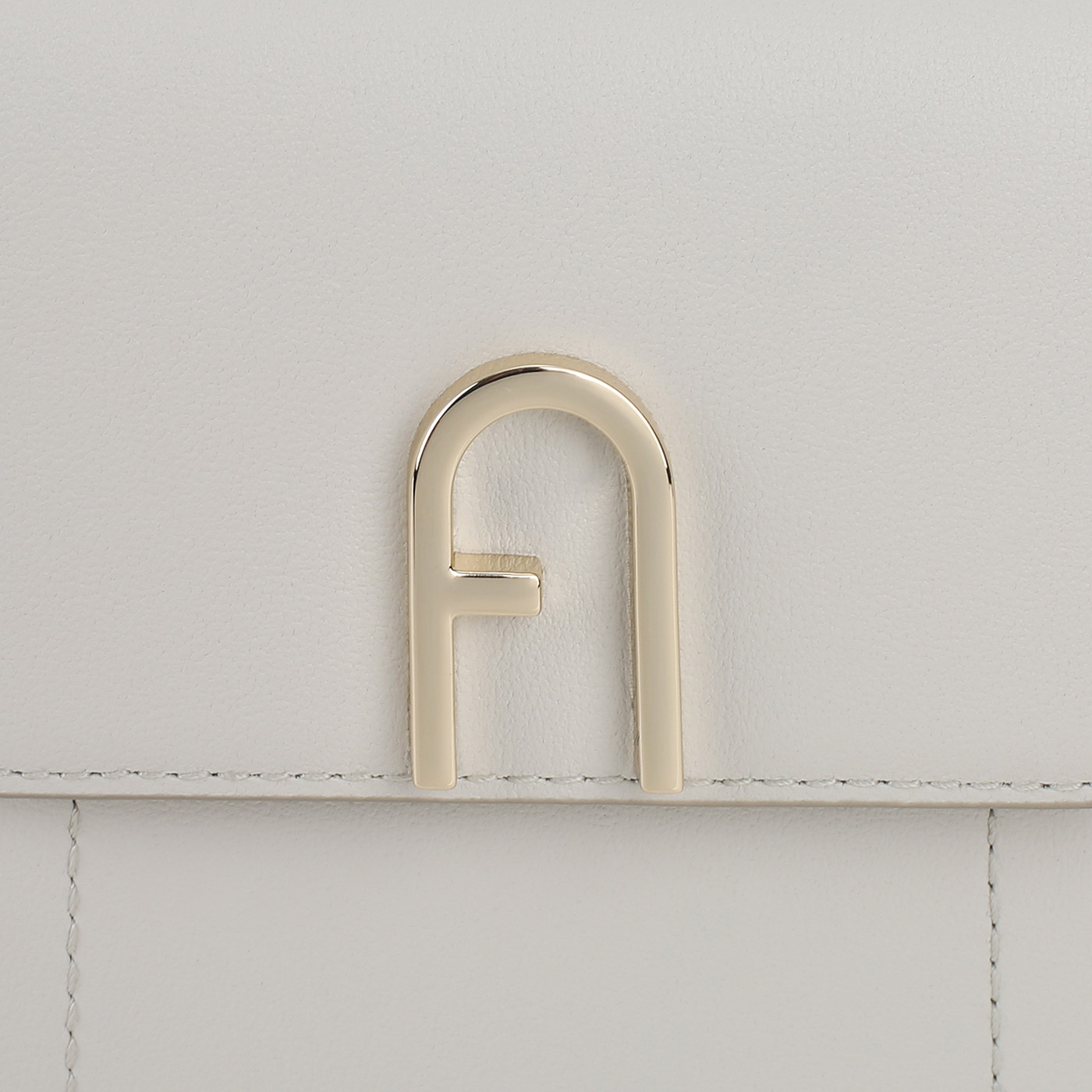 Сумка для смартфона с цепочкой Furla Flow