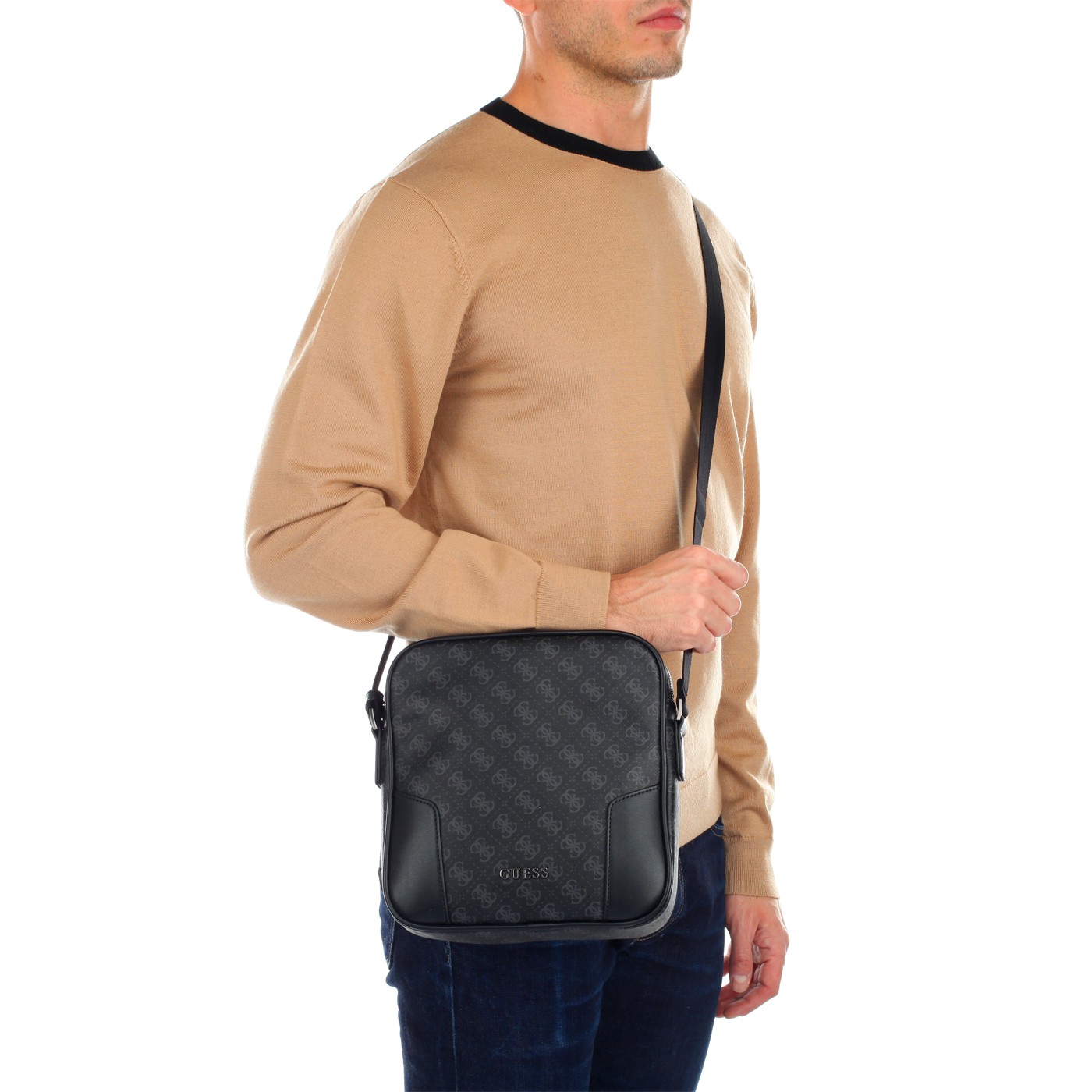 Аккуратная мужская сумка Guess City Logo