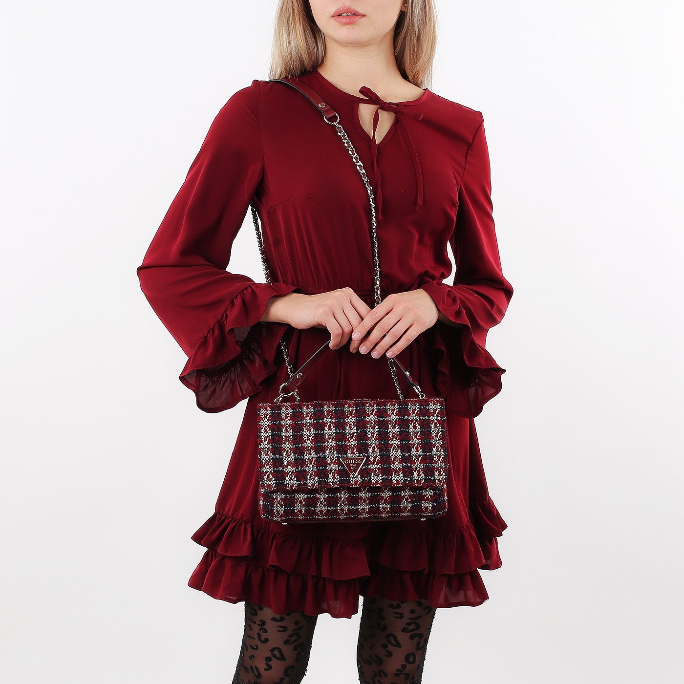 Сумка с откидным клапаном Guess Cessily