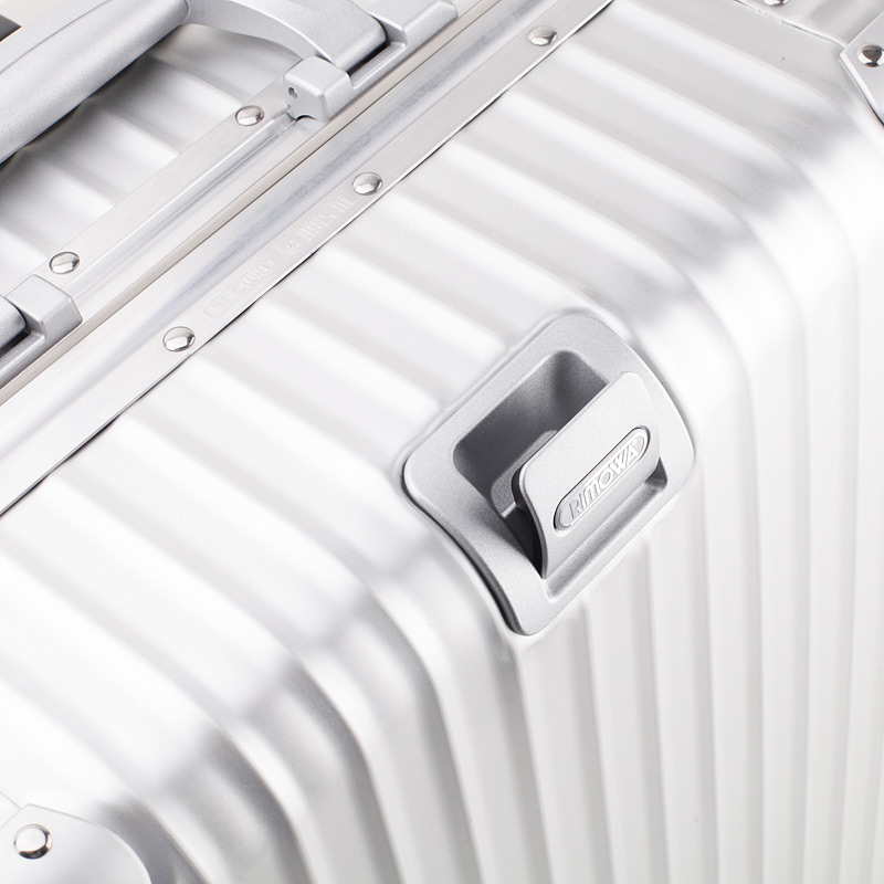 Чемодан-тележка Rimowa Topas