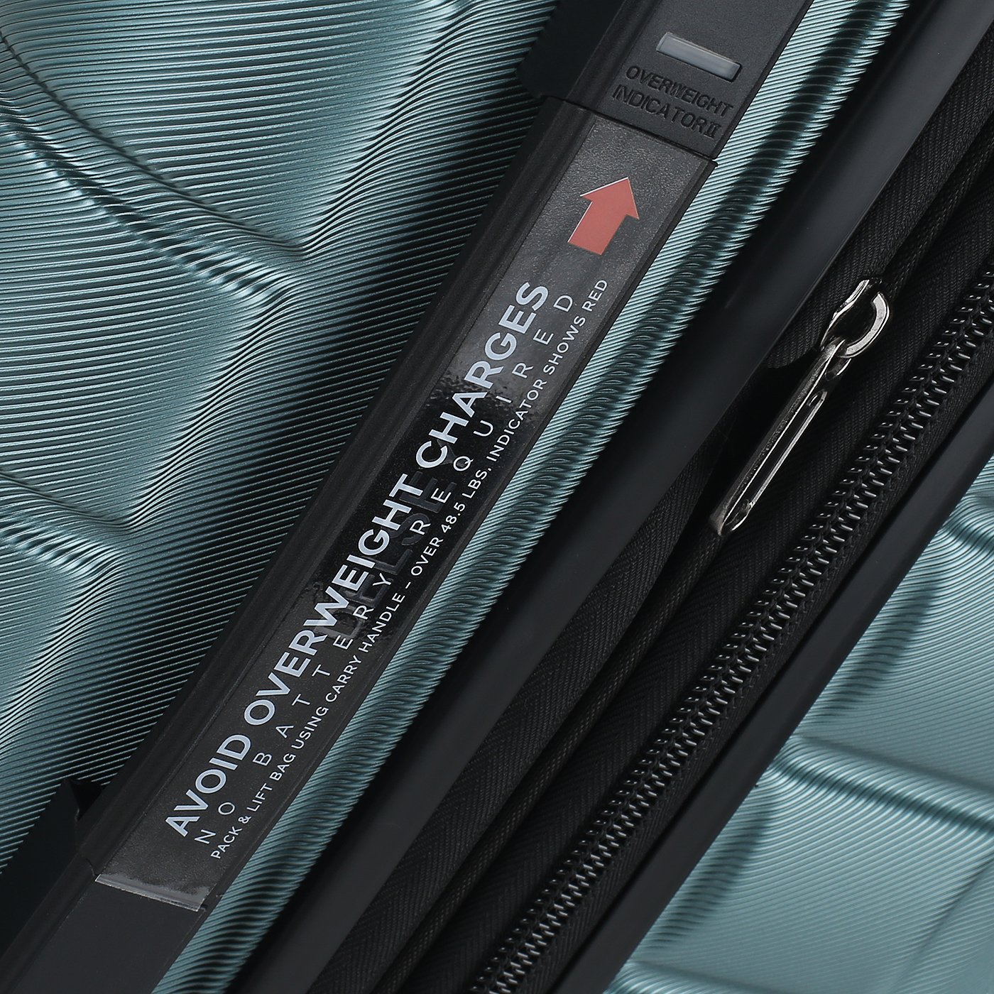 Чемодан на колесах Delsey Shadow 5.0