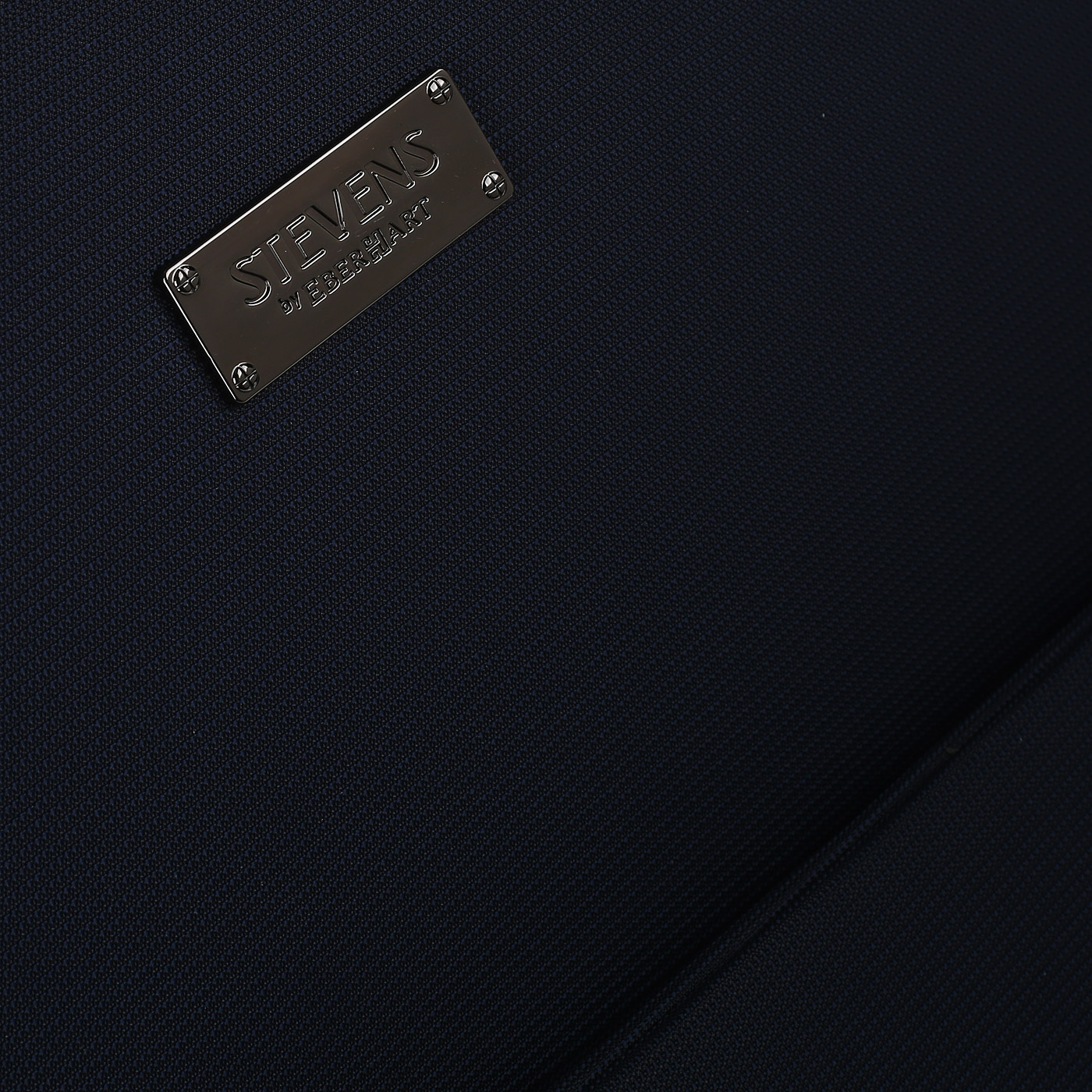 Чемодан большой L тканевый с кодовым замком Stevens Urban