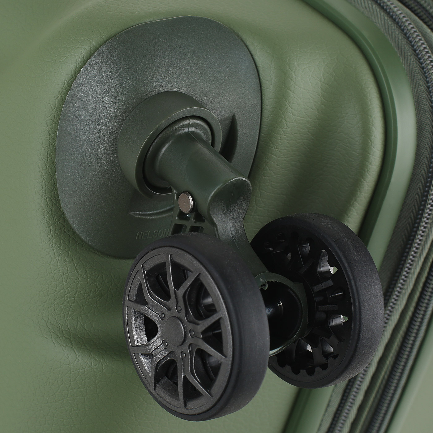 Чемодан средний M из поликарбоната Eberhart Riviera