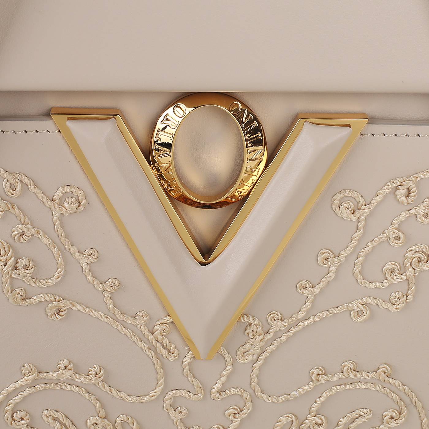 Кожаная сумка с вышивкой Valentino Orlandi Kara