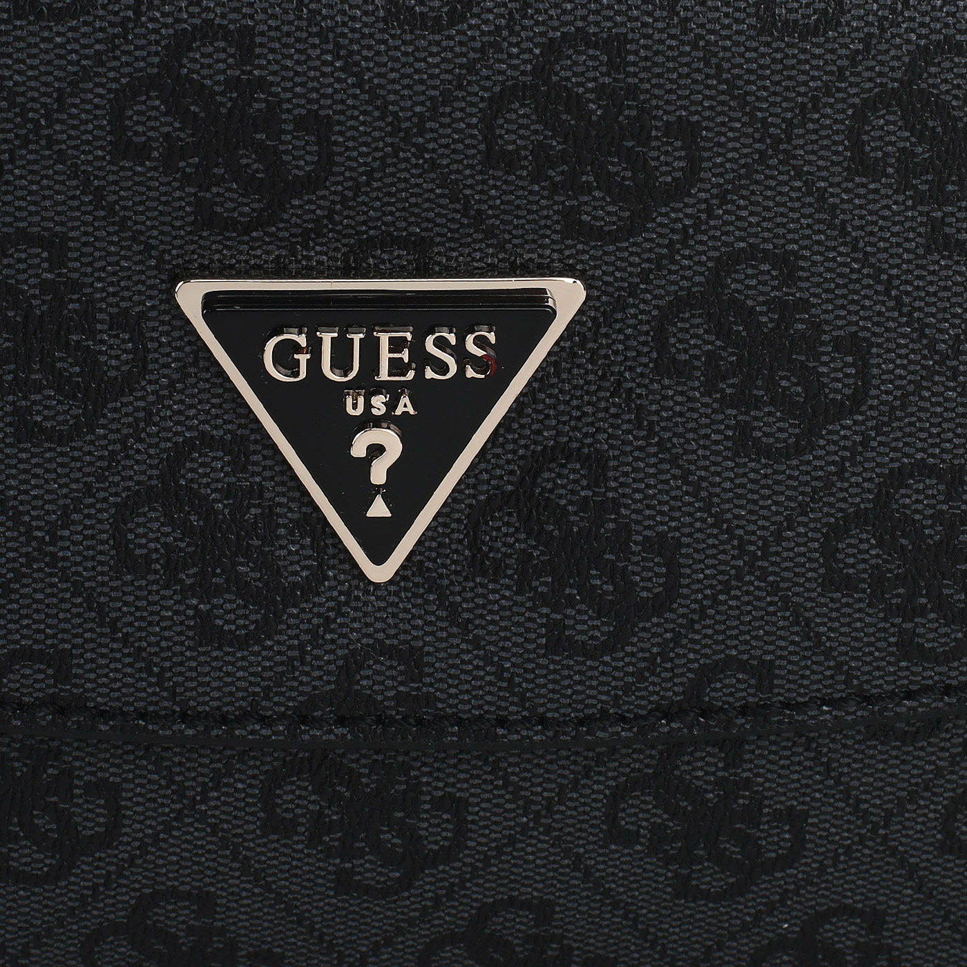 Сумка с брелком Guess Cordelia