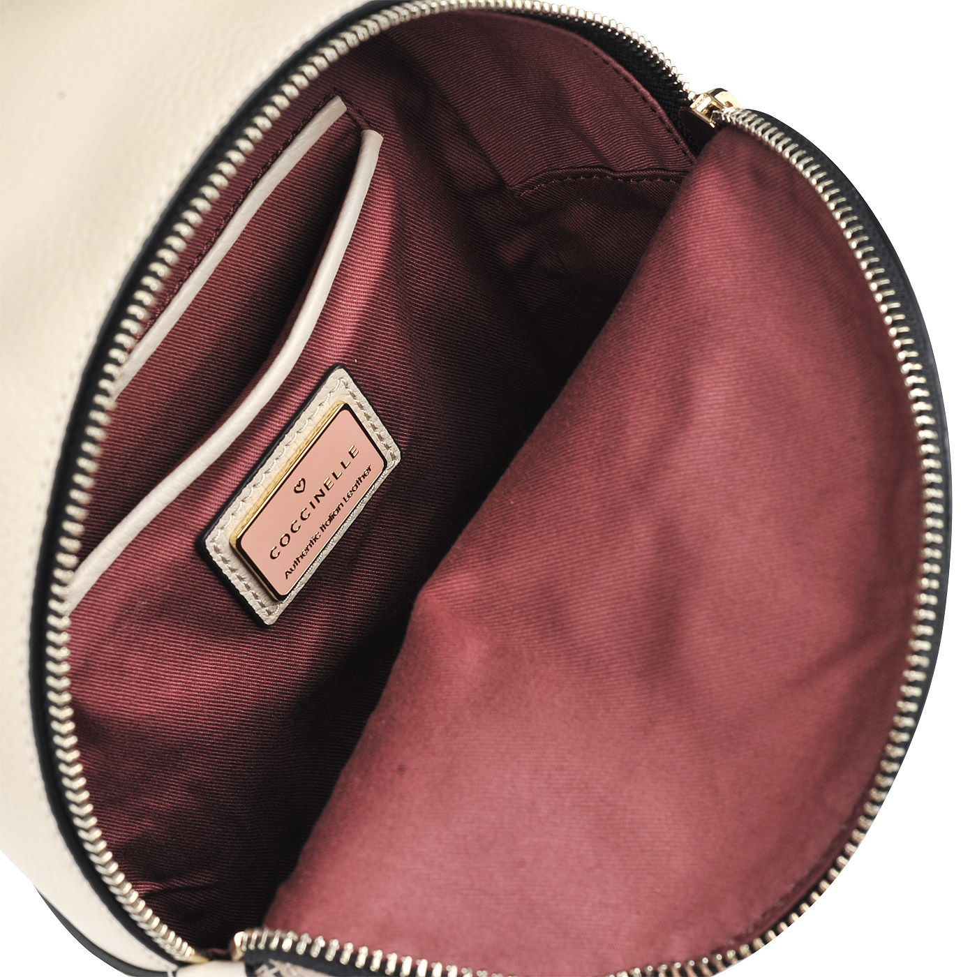 Маленький женский рюкзак из натуральной кожи Coccinelle Clementine soft