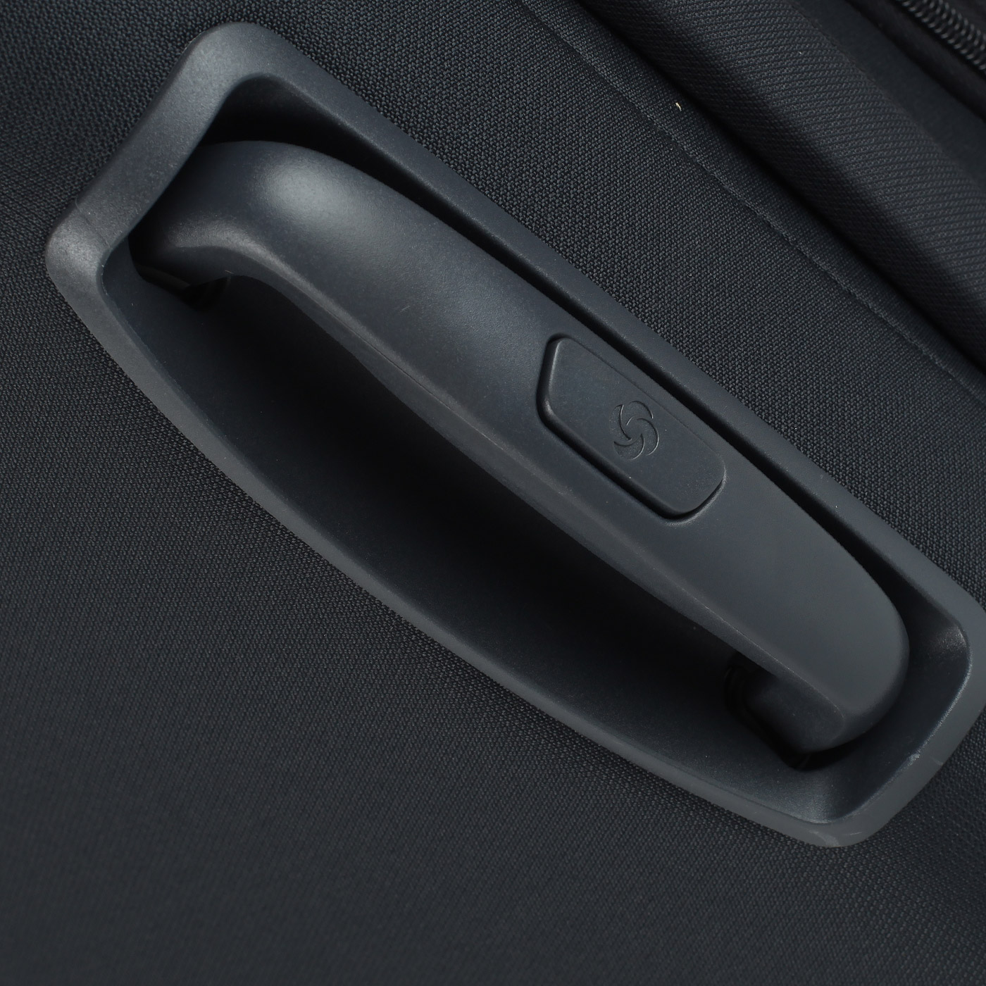 Черный тканевый чемодан на молнии Samsonite Base Boost