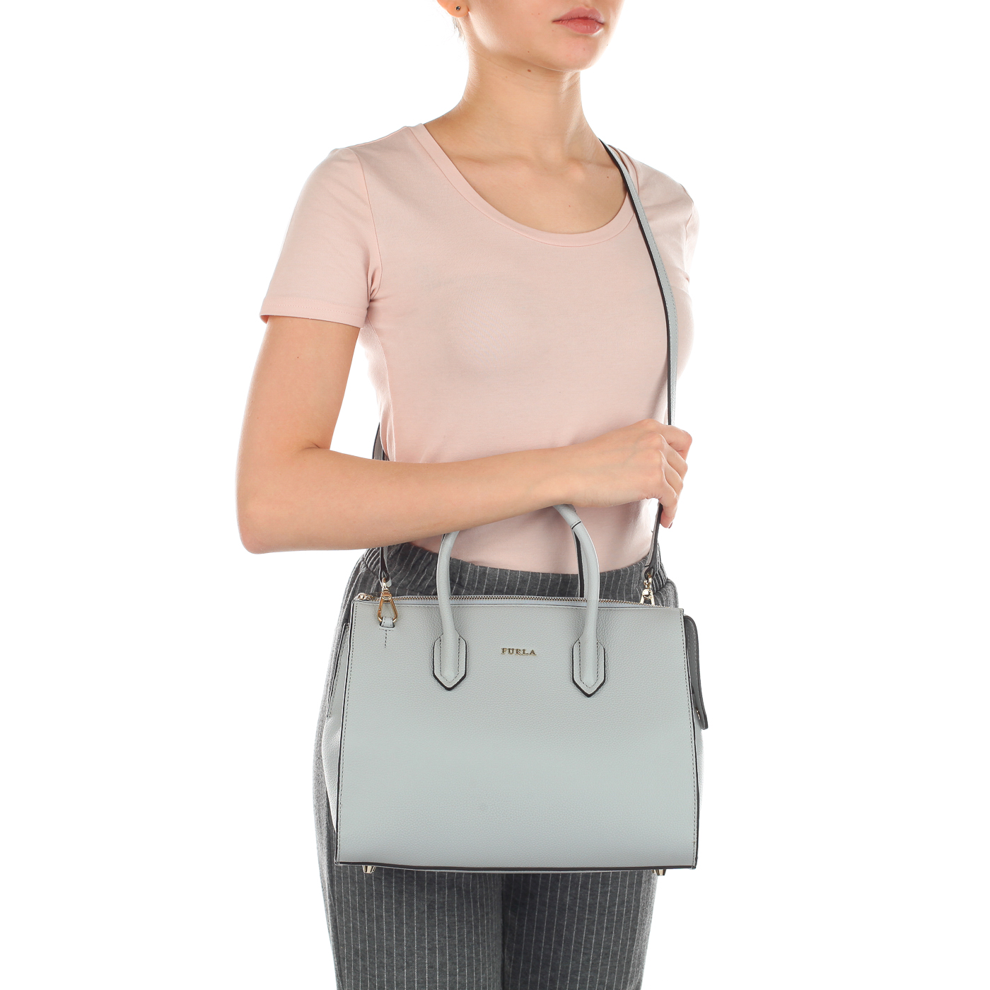 Женская кожаная сумка с плечевым ремешком Furla Pin