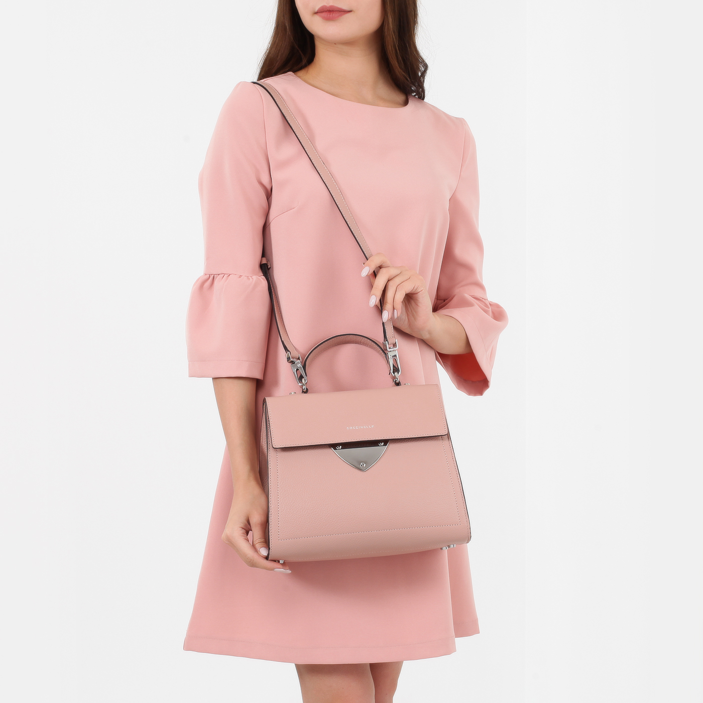 Сумка из натуральной кожи Coccinelle B14