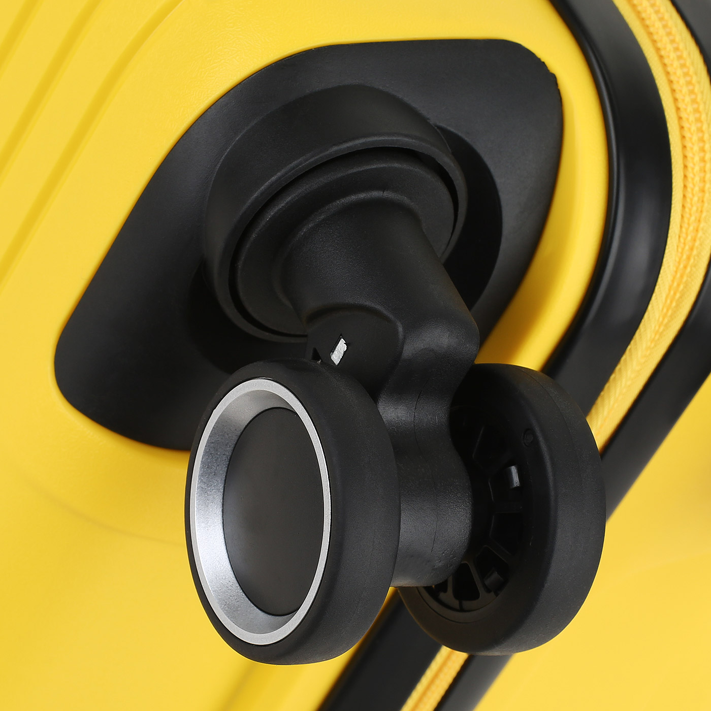 Чемодан для ручной клади из полипропилена Eberhart Vector