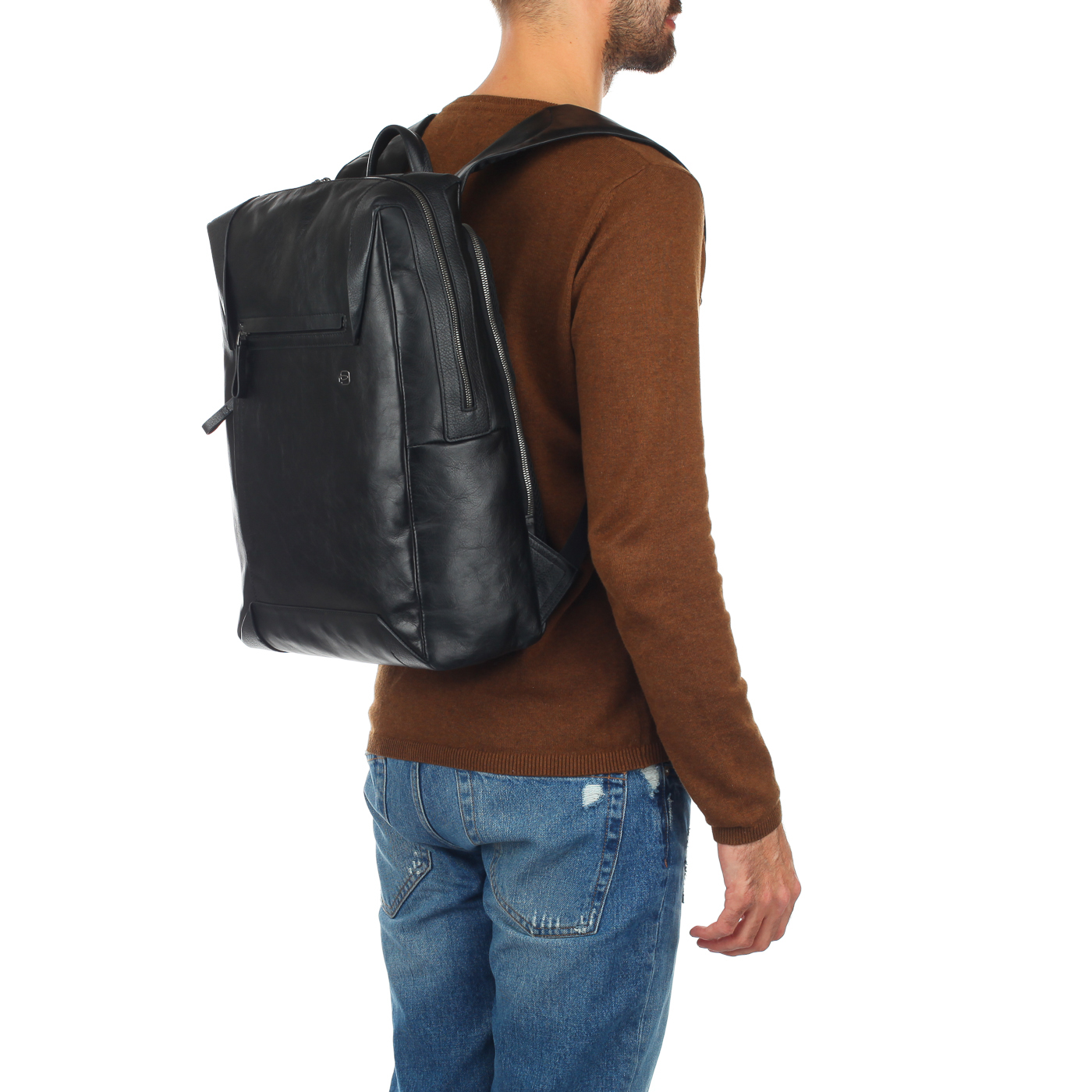 Мужской деловой рюкзак с мягкой спинкой Piquadro Pan