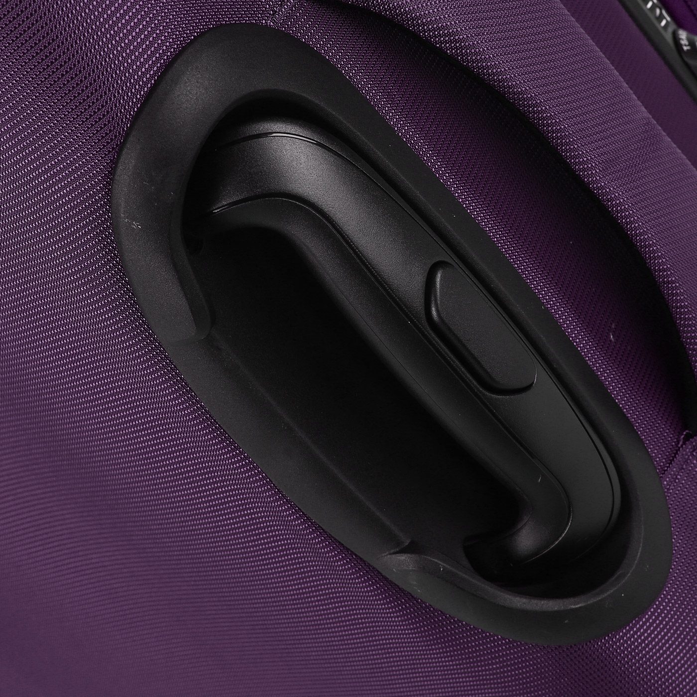 Чемодан средний M тканевый с кодовым замком Eberhart Symphony