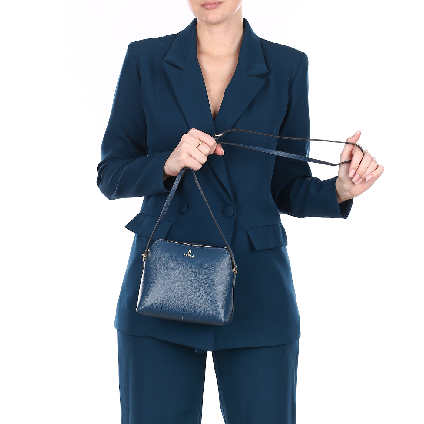 Сумка через плечо с косметичкой Furla Camelia