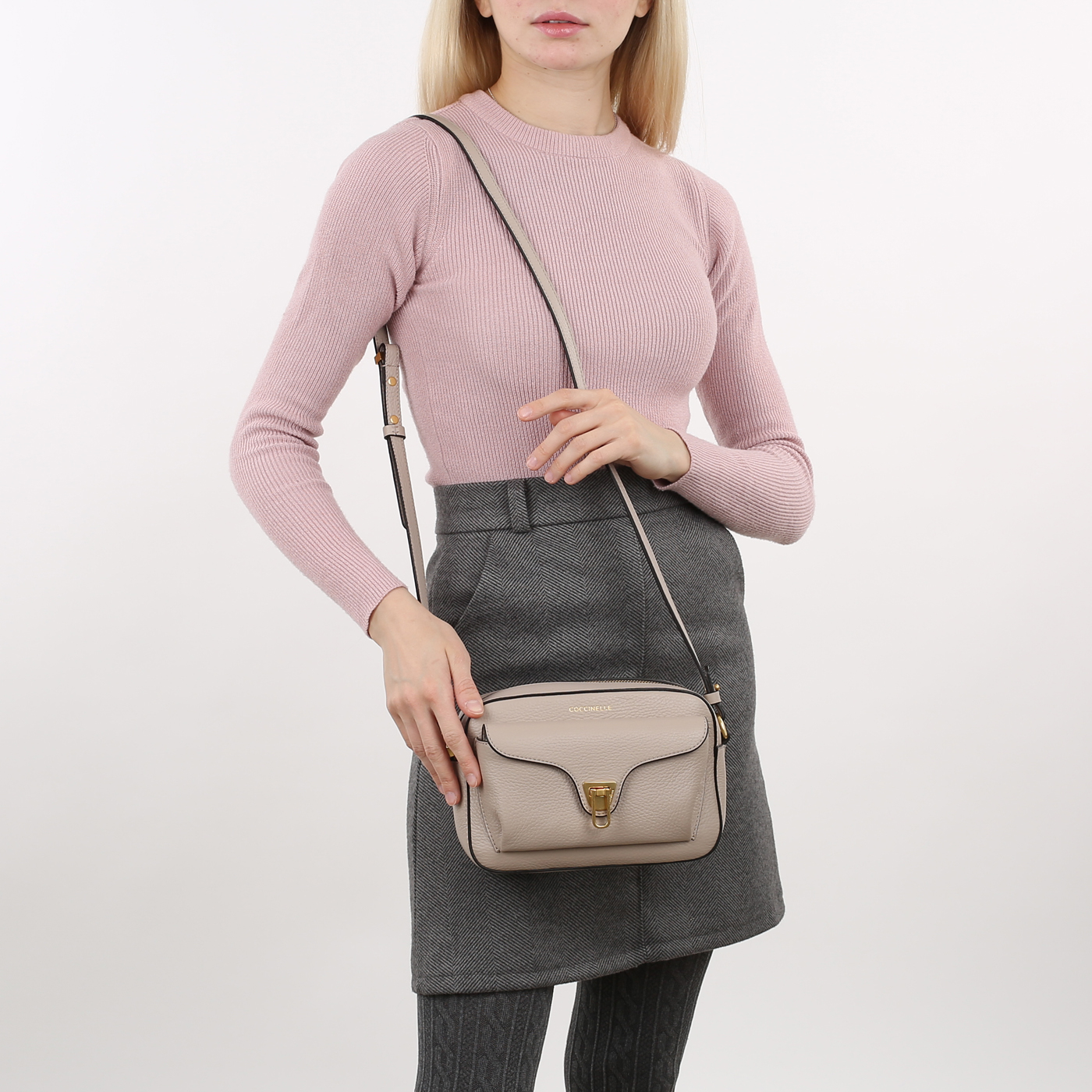 Сумка кросс-боди Coccinelle Beat Soft