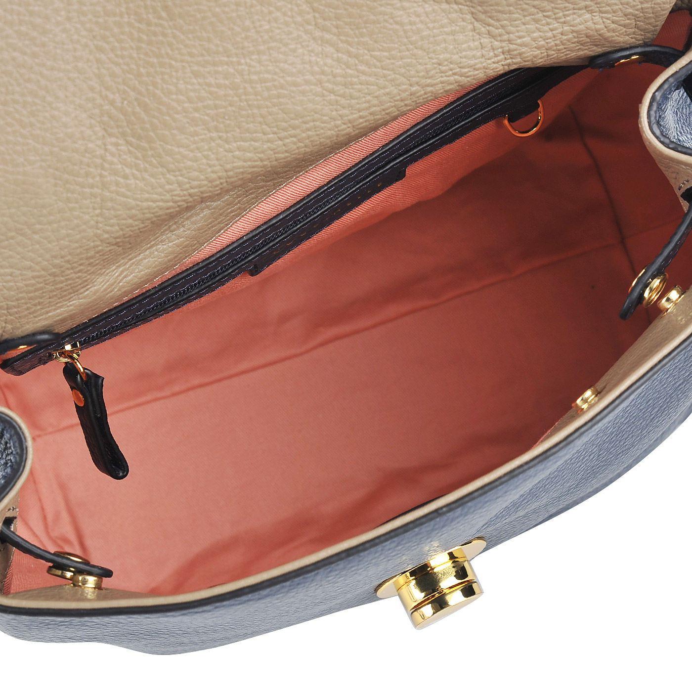 Женский кожаный рюкзак Coccinelle Minibag