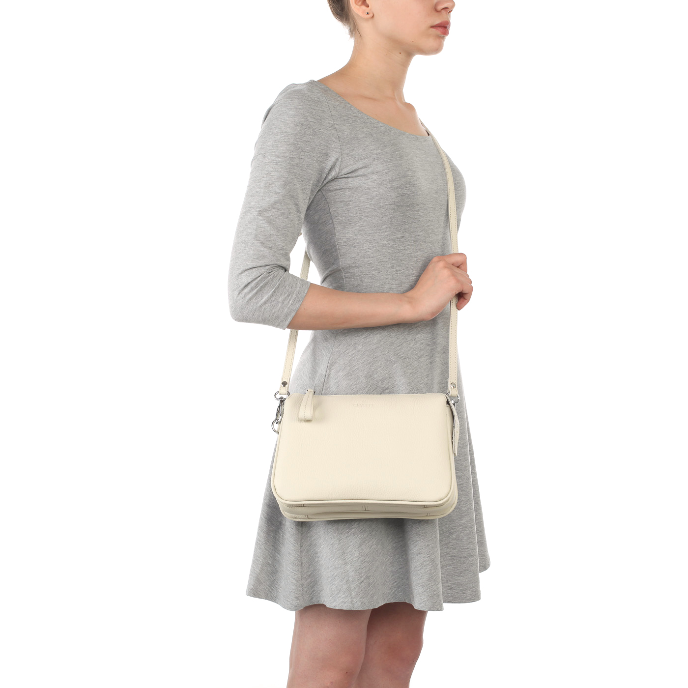 Маленькая бежевая сумка из натуральной кожи Chatte 