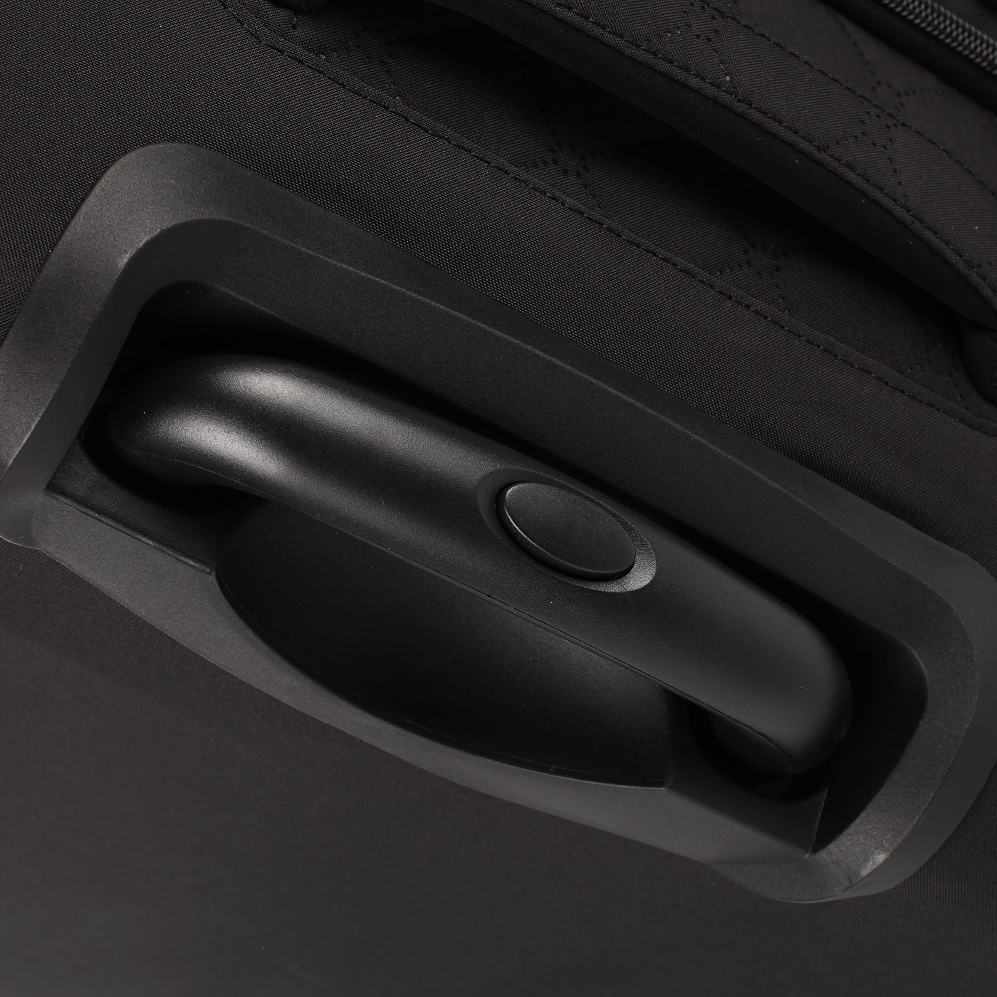 Чемодан средний M тканевый Ricardo Crescent City