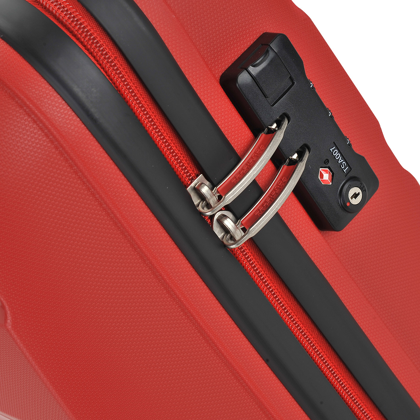 Чемодан для ручной клади из полипропилена с кодовым замком American Tourister Bon Air