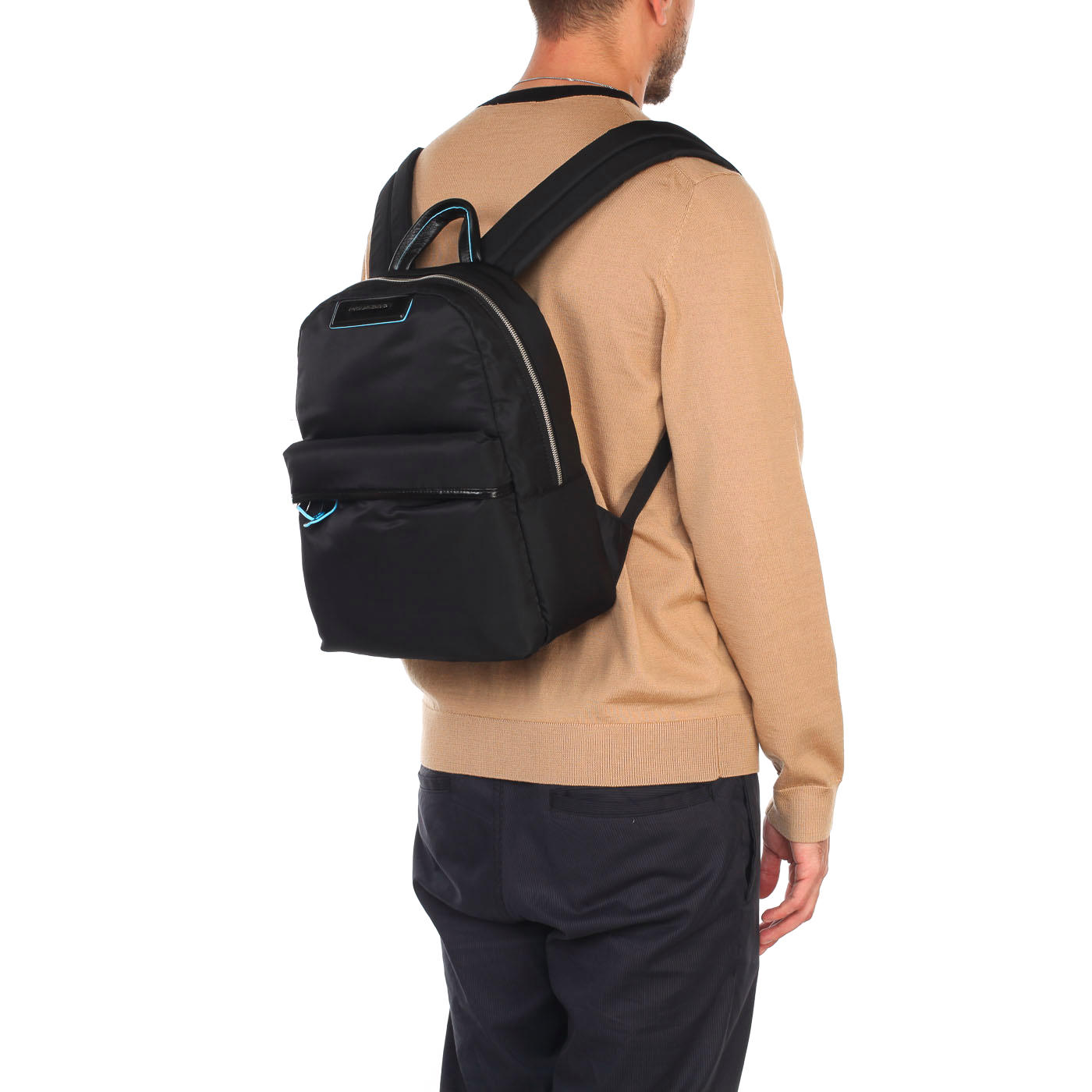 Черный рюкзак с комбинацией текстиля и натуральной кожи Piquadro Celion