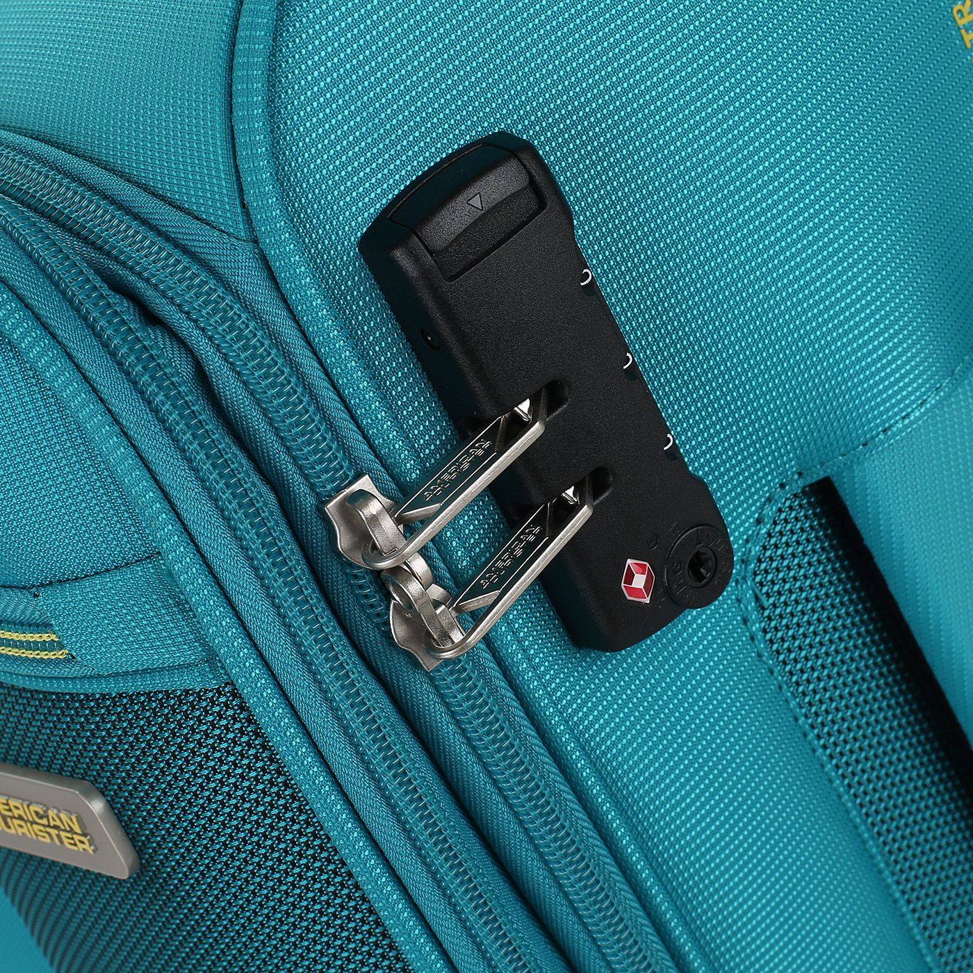 Чемодан маленький S тканевый с кодовым замком American Tourister Sens