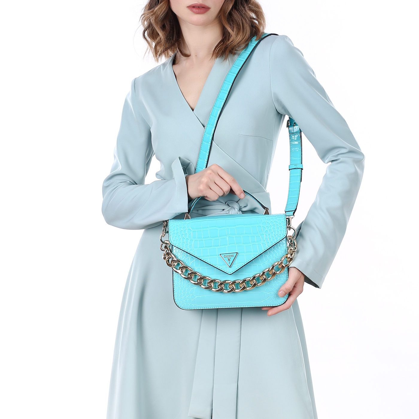 Сумка с цепочкой Guess Retour