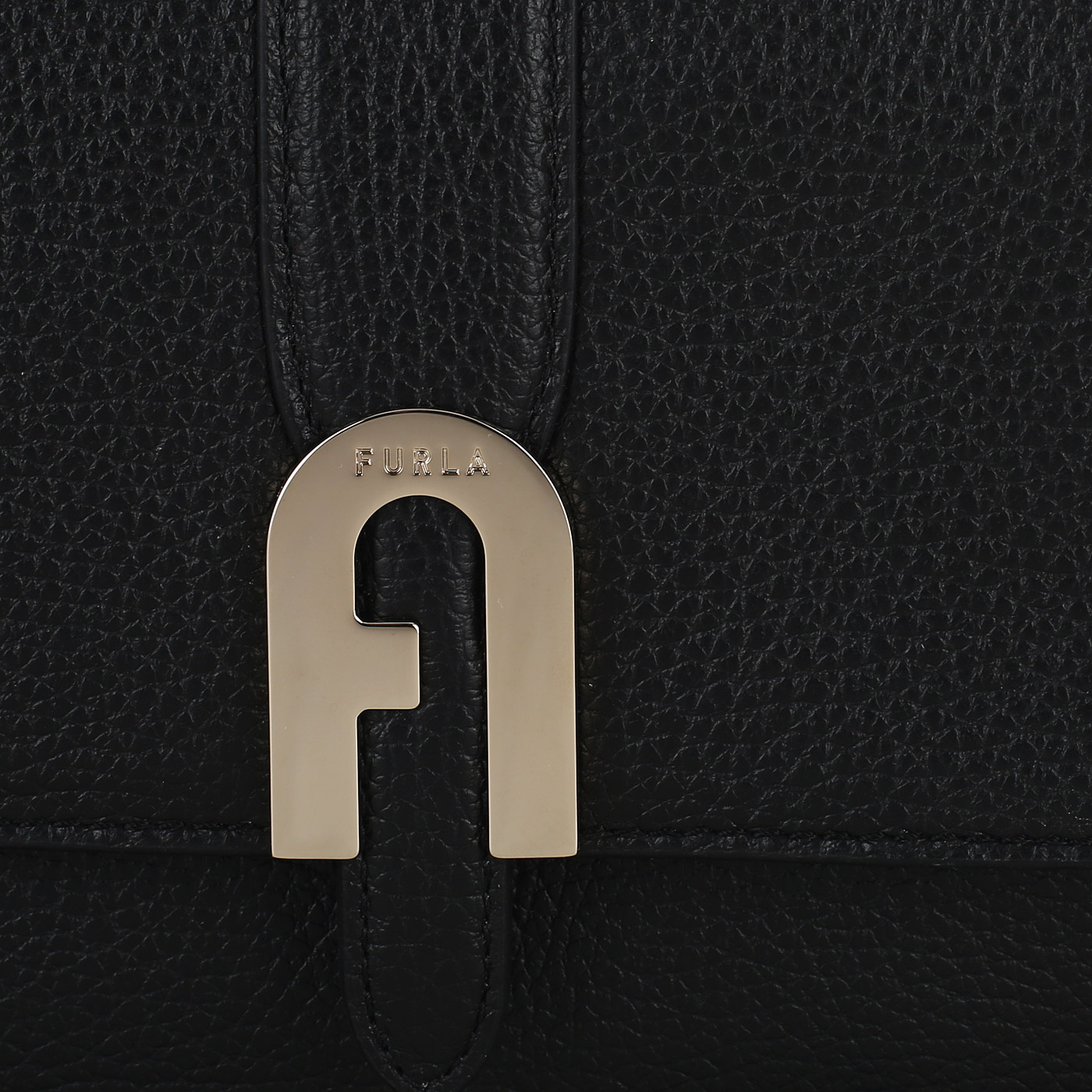 Сумка через плечо Furla Sofia